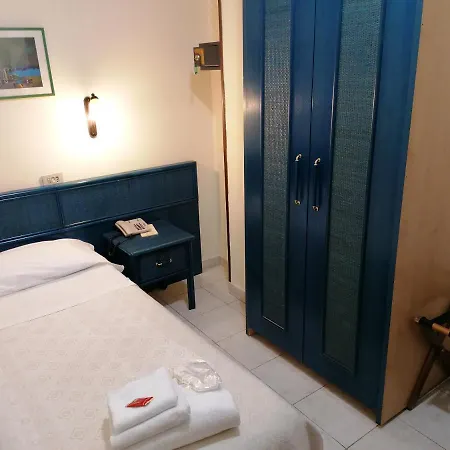 Hotel Mediterraneo 3* Cefalù