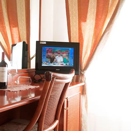 Hotel Mediterraneo