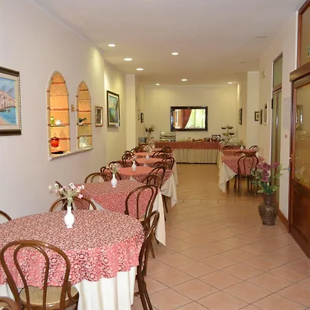 Otel Hotel Mediterraneo