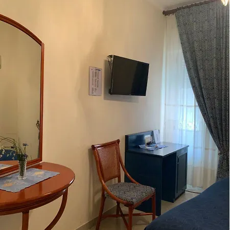 Otel Hotel Mediterraneo